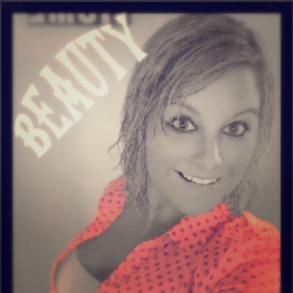 Meet your Posher, Brittany