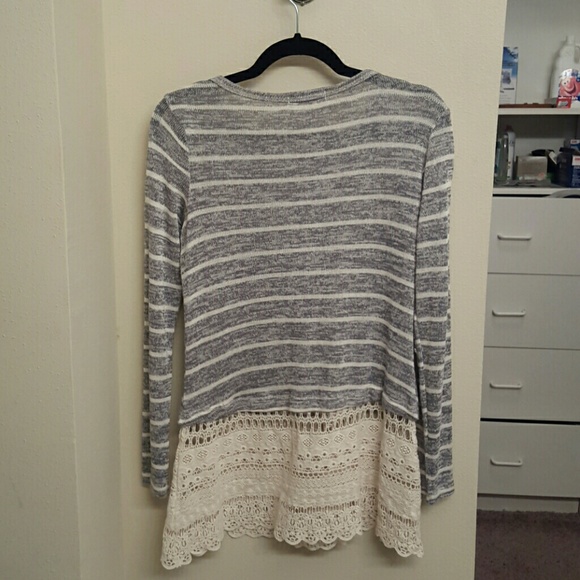 Long sleeve shirt - Picture 2 of 3