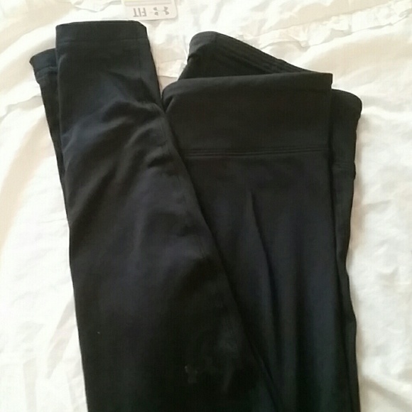 Under armor cold gear running pants.