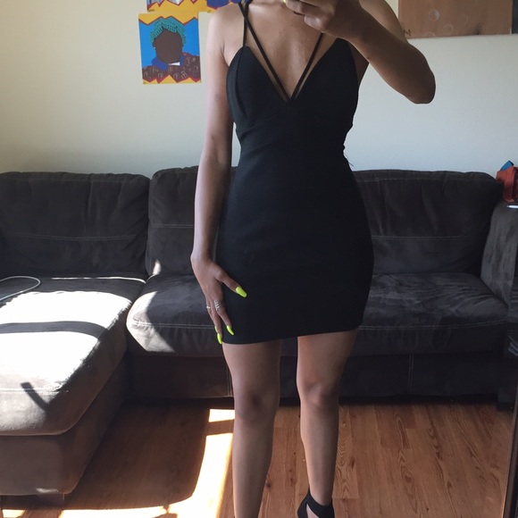 Black strappy mini - Picture 4 of 4