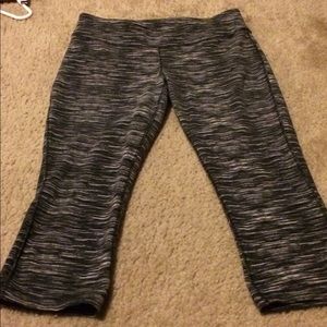 🔴sold in bundle🔴Reebok Workout Tights