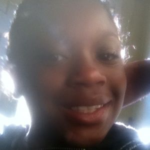 Meet your Posher, Kariona