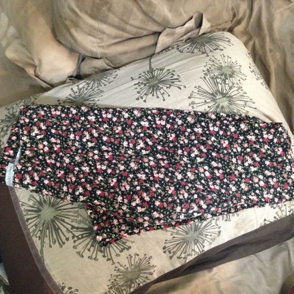 Charlotte Russe floral leggings.
