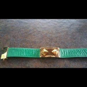 Vince Camuto Super Soft Green Leather Bracelet!