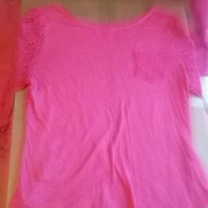 So pink lace sleeve shirt