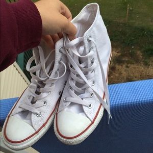 HIGH TOP WHITE CONVERSE size 8