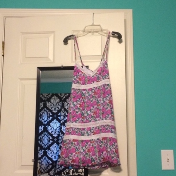 Jada (style) floral dress SIZE M