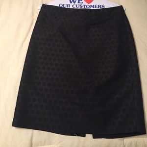 Black polka dot pencil skirt