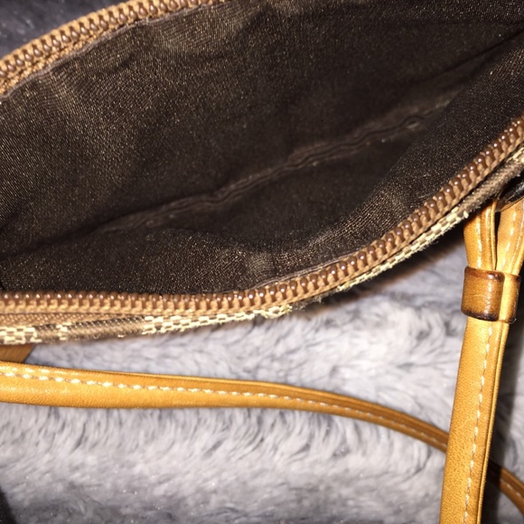 Coach wristlet! - Picture 3 of 4