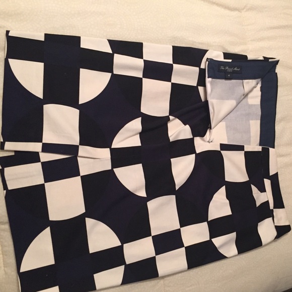 Geo print pencil skirt black, white and navy blue - Picture 2 of 4