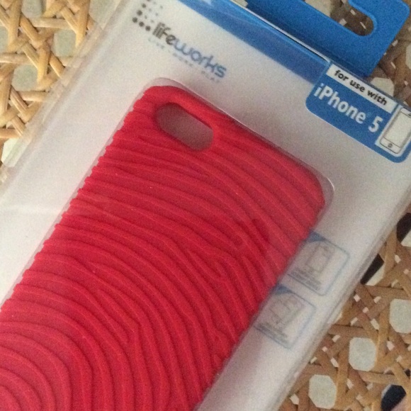 Red case for iPhone 5 ❤️ - Picture 3 of 4