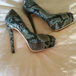 Snakeskin pattern heels