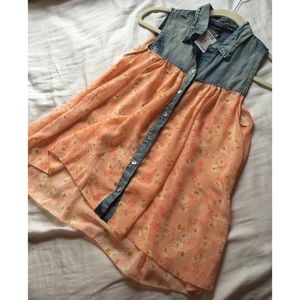 Brand new with tags, coral flower printed top