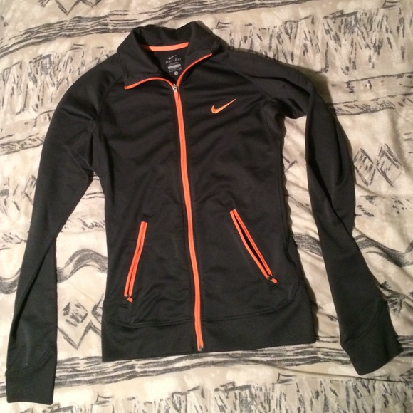 Full zip Nike jacket