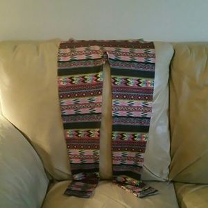 Leggings multi color. Never worn. Like new