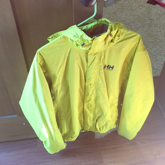 HELLY HANSEN WINDBREAKER!