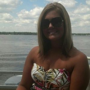 Meet your Posher, Chelsae