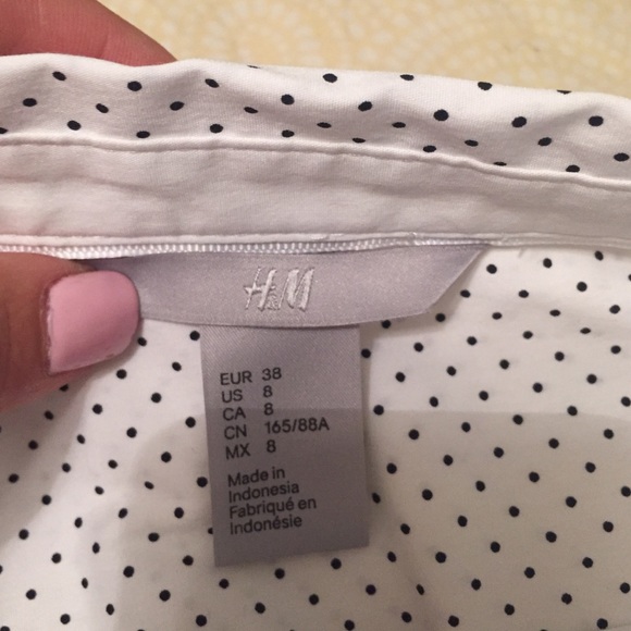 White polka dot fitted Oxford - Picture 2 of 2