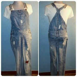 Jeans Overall👖🌼🎀