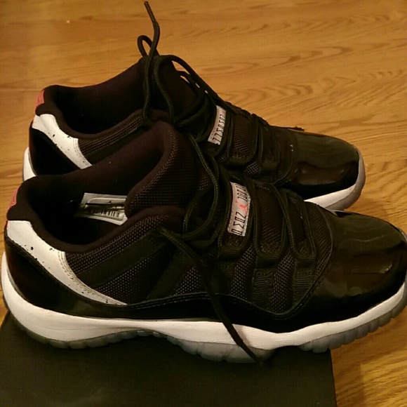 Jordan Low Retro 11