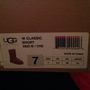 W Classic Short uGG boots
