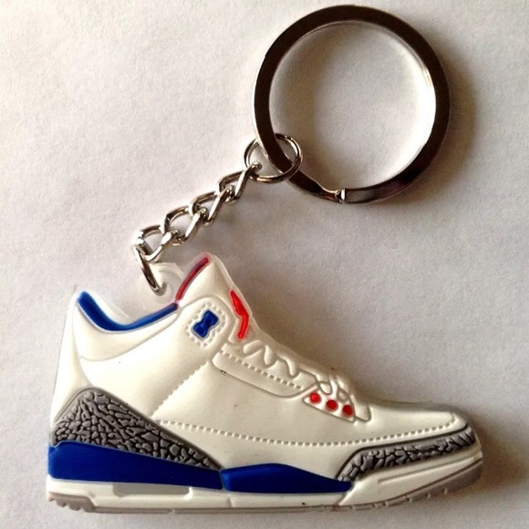 Nike Air Jordan Keychain (Size: l3.5cm x 6cm)