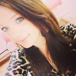 Meet your Posher, Desaree