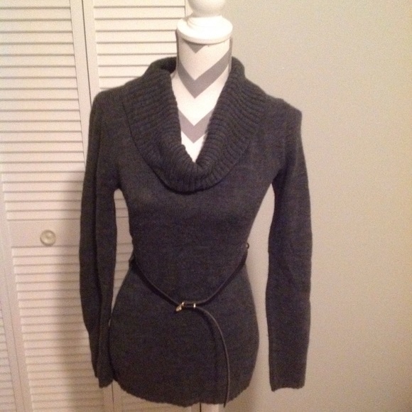 Charlotte Russe Sweaters - Charlotte Russe Cowl Neck Sweater