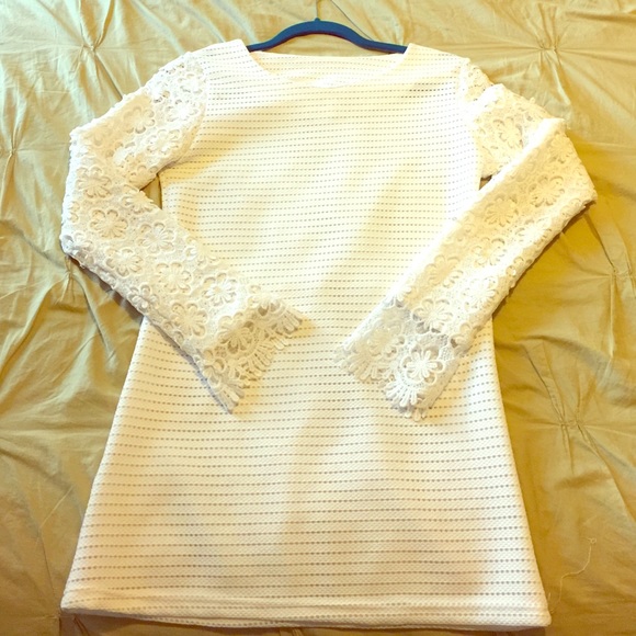 White hippie dress or long shirt