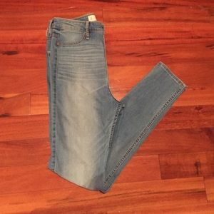 Abercrombie and Fitch skinny Jeans