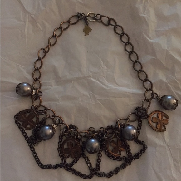 AngelCourt necklace