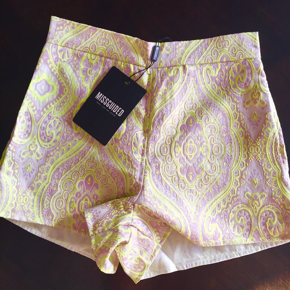 Missguided shorts