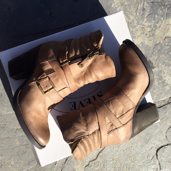 Steve Madden Raleighh Stone Boots