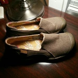 Women's Keens Slip On Cushioned Flats