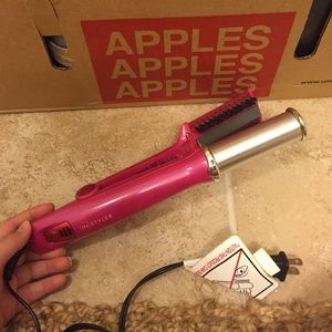 InStyler Hair straightener
