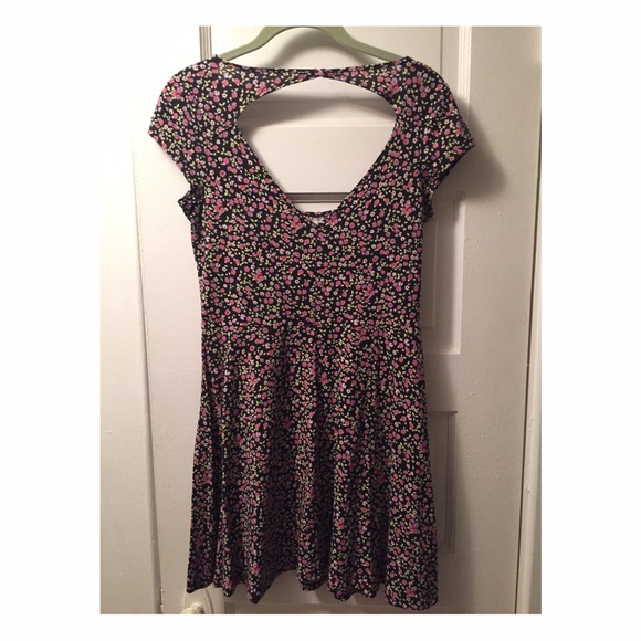 SOLD - AE Floral Key Hole Back A-Line Dress - Picture 2 of 3