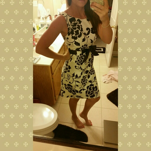 💥sold💥Flower print sleeveless dress