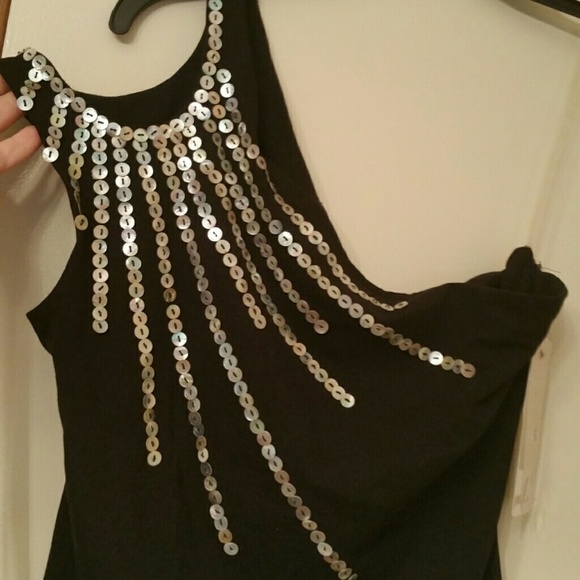 One shoulder top new