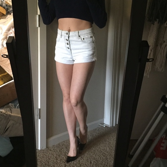 Forever 21 NEW denim shorts cuffed high waist 24