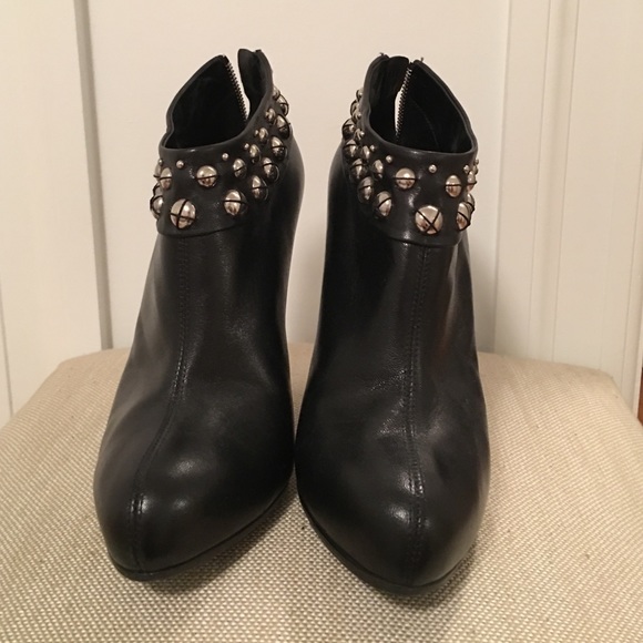 Giuseppe zanotti booties