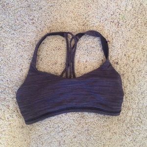 Lululemon sports bra