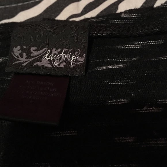 Daytrip tee - Picture 3 of 4