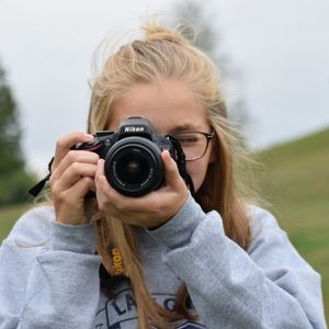 Meet your Posher, Lauren