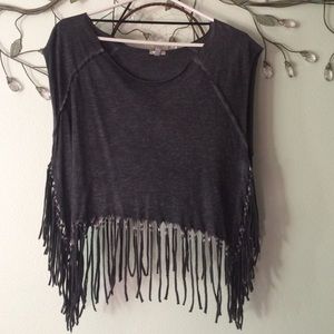 Ecoté - Urban Outfitters - Grey Fringe Crop Top