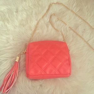 Cross body purse