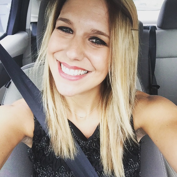 Meet your Posher, Melissa
