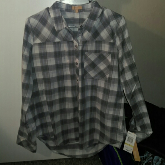 Brand new!! Purchased Dr Dillards! Still has tags!