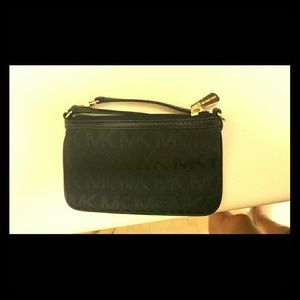 !!!FINAL PRICE!!! Michael kors change purse