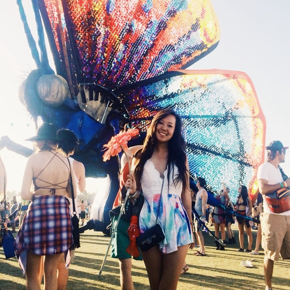 💕🎉Meet Your Seller!🎉💕 - Picture 4 of 6