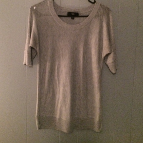 Sweater tee